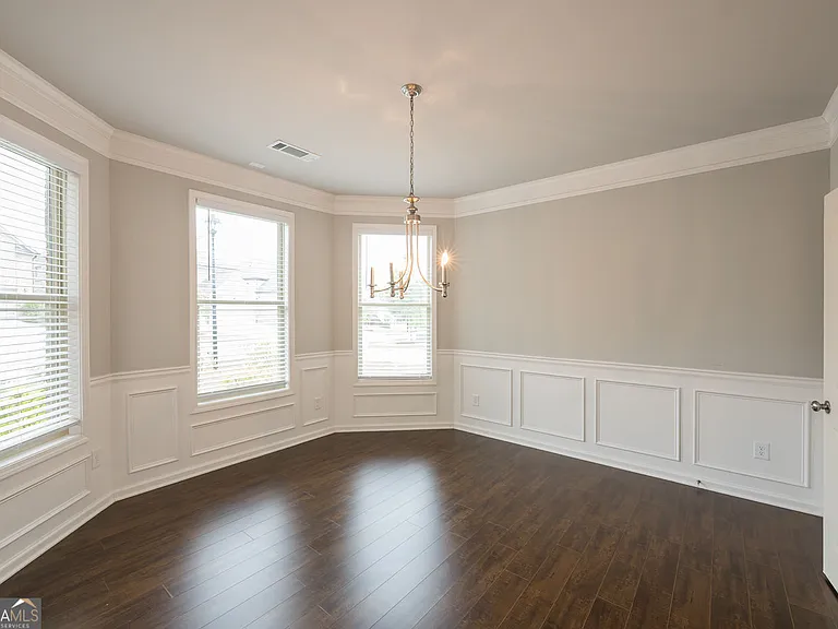 3296 Oxford Mill Ln — Photo 5