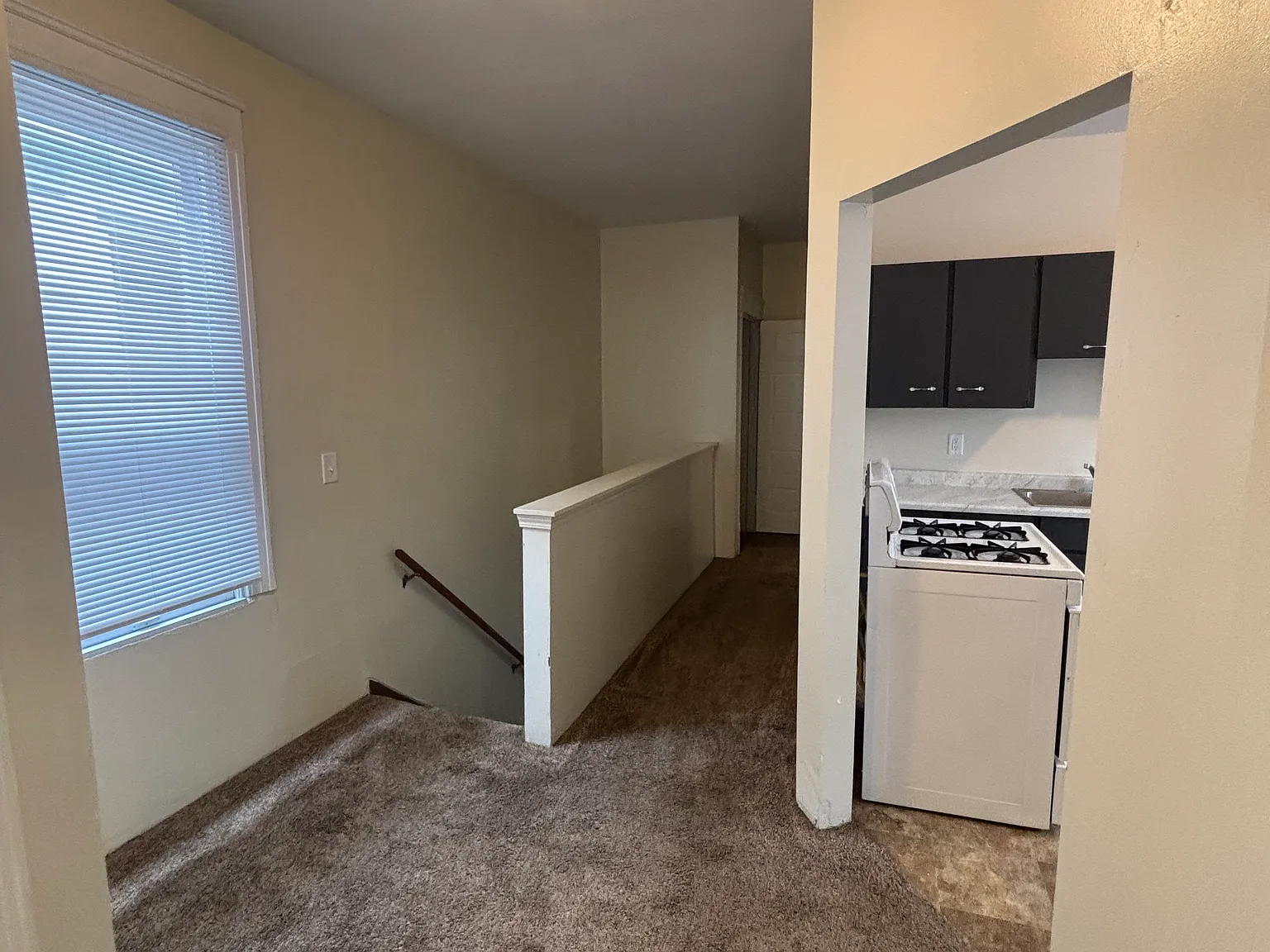 1 bed, 840 sqft, $950 — Photo 2