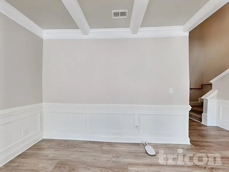 401 Bruce Johnson Rd — Photo 3
