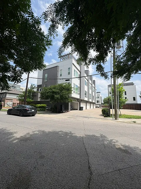 1771 McCoy St — Photo 4