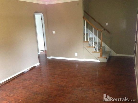 4th image of 12116 Saint Clair Dr