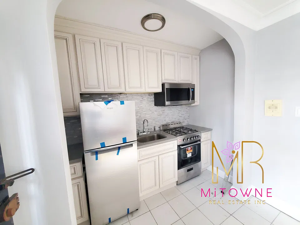 4700 N Wolcott Ave #24