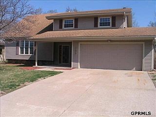 2nd image of 1209 Earl Ct