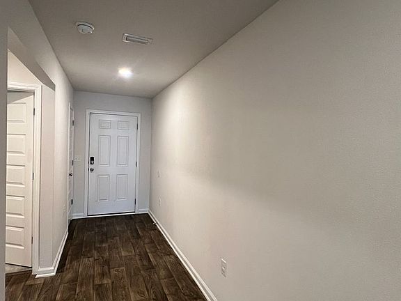 5th image of 5768 Guinevere Ln