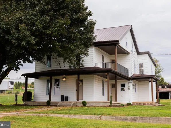455 Indian Run Rd, Ephrata, PA 17522