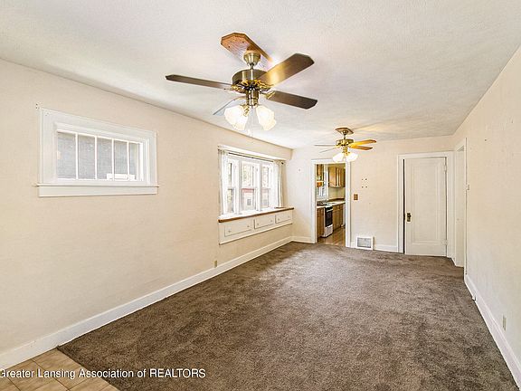 4th image of 623 N Francis Ave