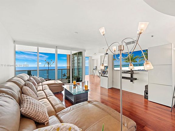 4th image of 18911 Collins Ave APT 2307
