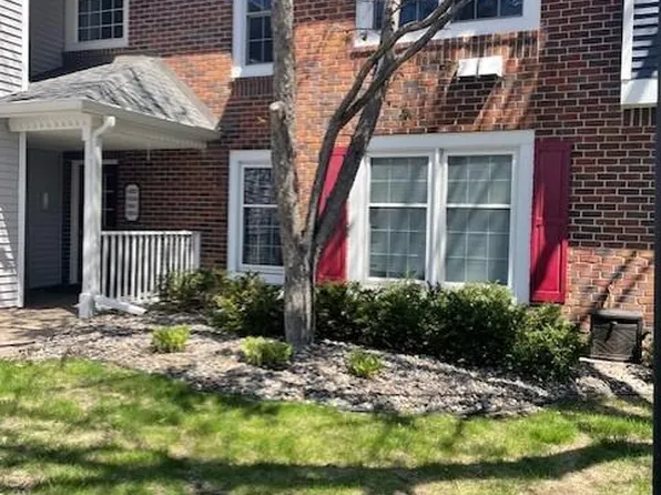 10943 Sumter Ave S, Bloomington, MN 55438