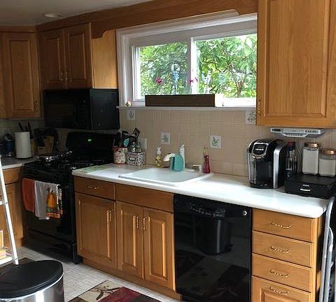 5th image of 1000 Brookwood Ln