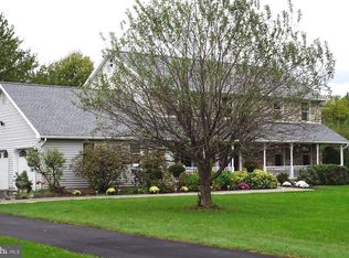 61 Heffner Rd, Royersford, PA 19468