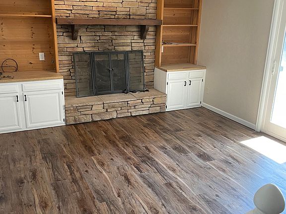 Living room with BRAND NEW flooring