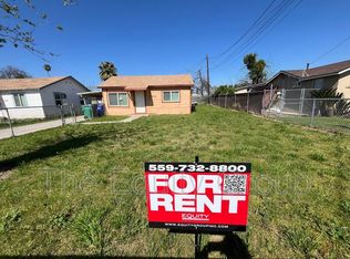 1734 W Putnam Ave, Porterville, CA 93257