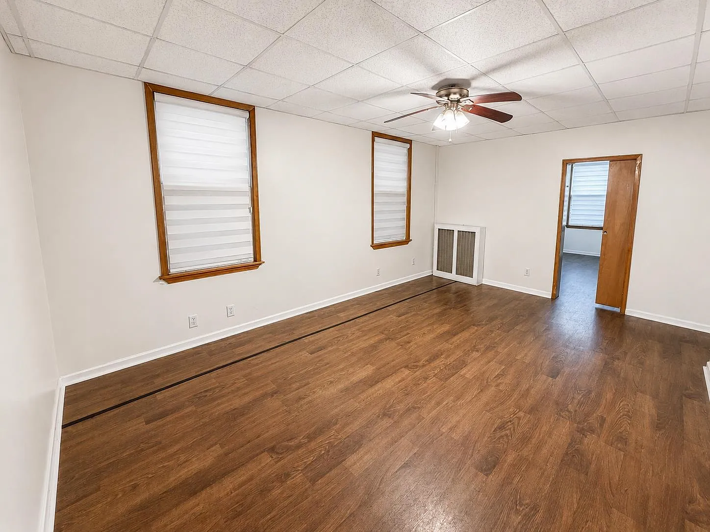3 bed, 1.0 bath, $2,300 — Photo 3