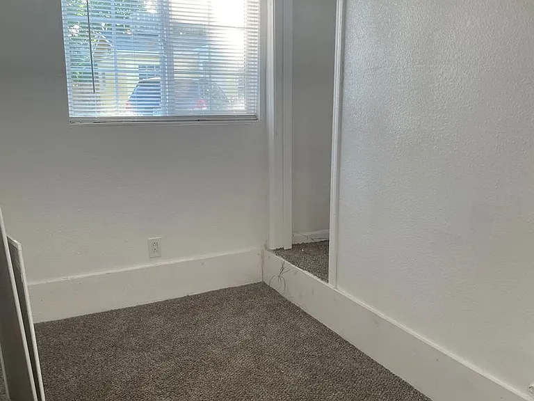 214 Beardsley Ave — Photo 16