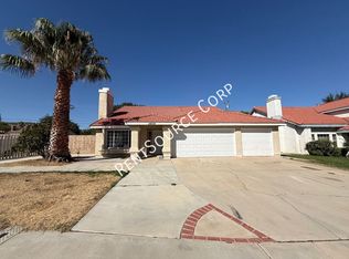 38735 Desert Flower Dr, Palmdale, CA 93551