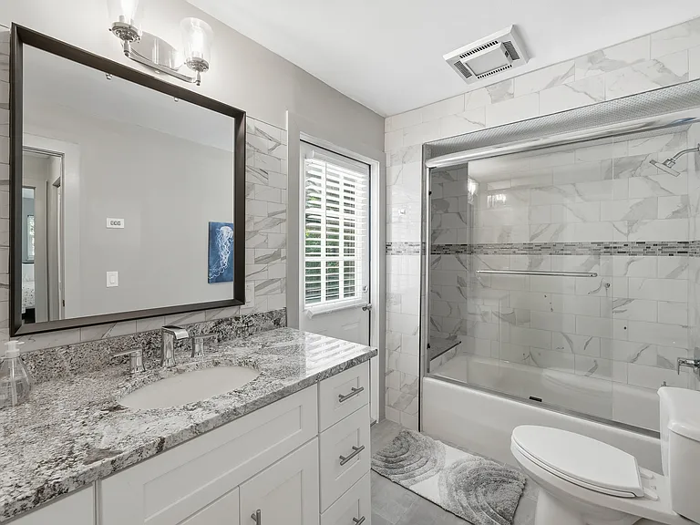 1555 Wyn Cove Dr — Photo 23