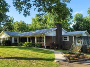 911 Arkadelphia Rd, Warrior, AL 35180