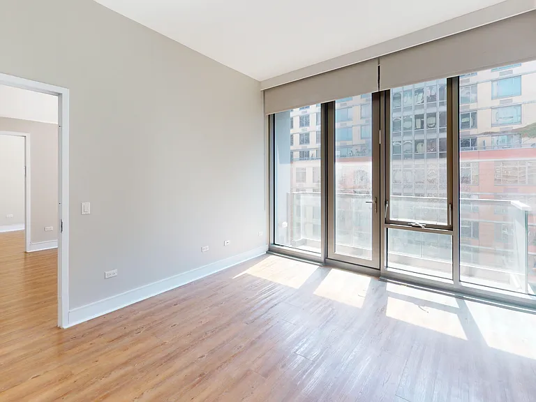 237 E 34th St #501 — Photo 6