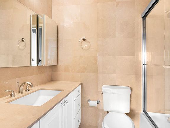 5th image of 1084 2nd Ave #41F