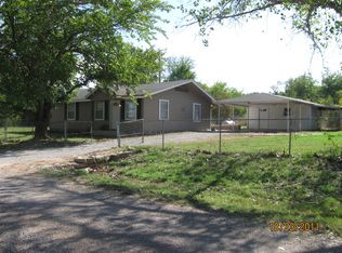 3918 Oak Meadow St, Granbury, TX 76048