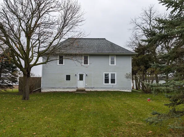 35424 E 2600 North Rd, Buckingham, IL 60917