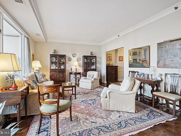 5th image of 8101 Connecticut Ave N #406