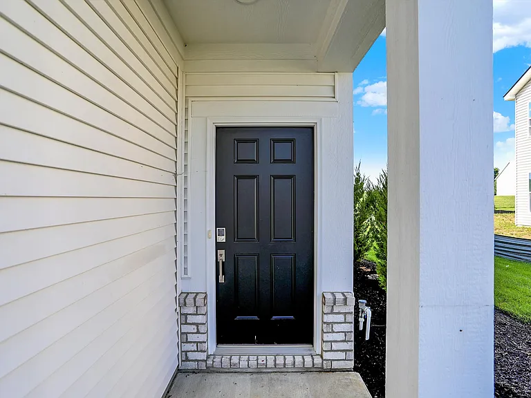 10713 Mangrove Dr — Photo 6