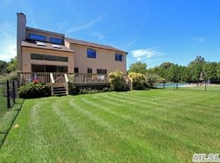 5 Lyn Ln, Baiting Hollow, NY 11933