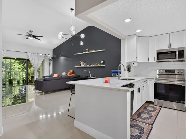 4111 NW 22ND Street #250E, Coconut Creek, FL 33066