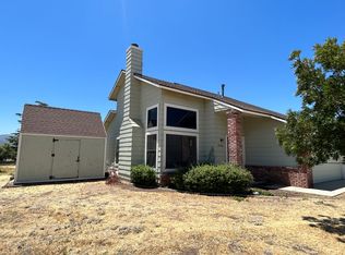 20300 Weston Ave, Tehachapi, CA 93561