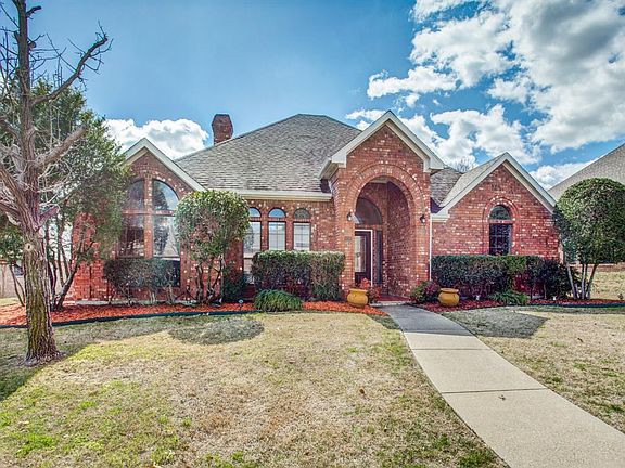 2nd image of 4318 Rosebud Dr