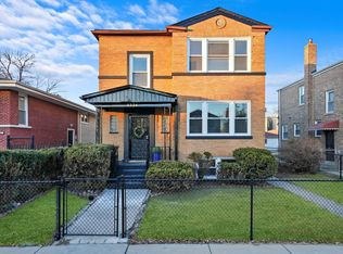 5334 W Gladys Ave, Chicago, IL 60644