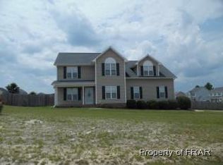 11 Lansing Ct W, Sanford, NC 27332