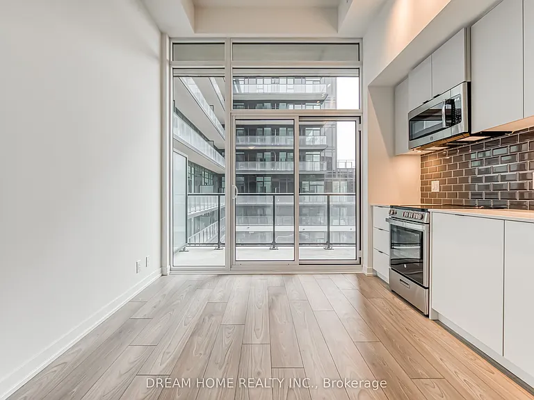 285 Dufferin St #705 — Photo 19