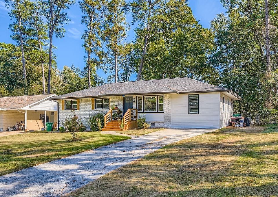 1st image of 1084 Longshore Dr