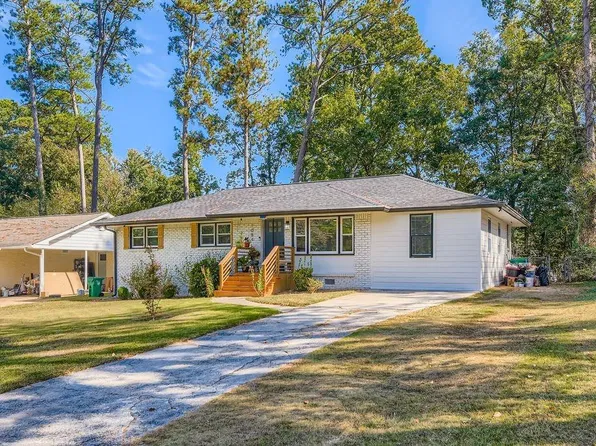 1084 Longshore Dr, Decatur, GA 30032