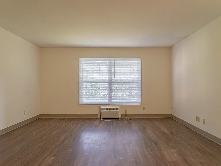 Prestwicke - Living Room Prestwicke - Living Room