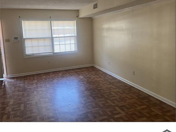 4th image of 5221 Flowering Peach Dr