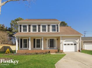 12100 Woodside Falls Rd, Pineville, NC 28134