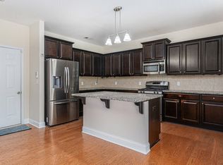 371 Shiloh Manor Dr, Marietta, GA 30066