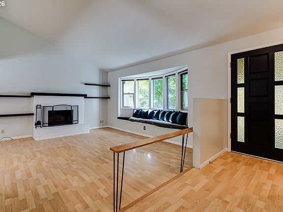5th image of 2337 Willona Park