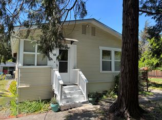 42 Park St, Woodacre, CA 94973