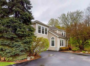 109 Killarney Dr, Niskayuna, NY 12309