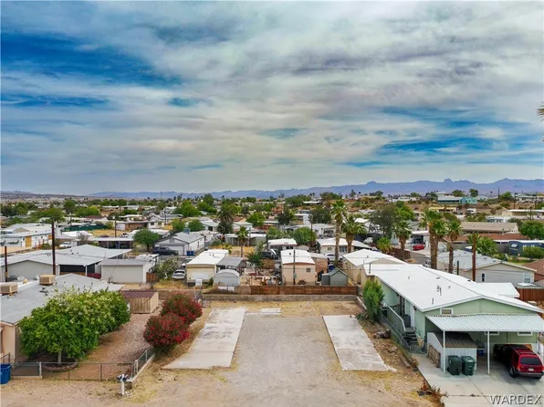 745 Morro Dr, Bullhead City, AZ 86442