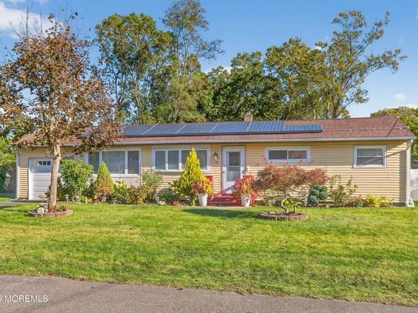11 Sanford Road, Brick, NJ 08724