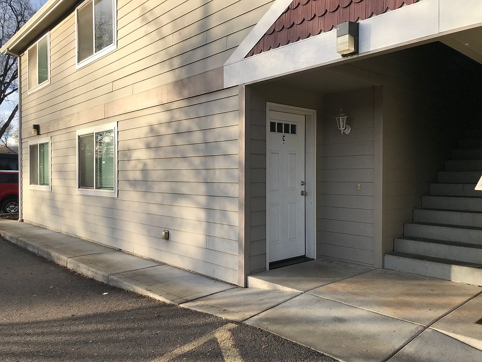 1st image of 818 Summit Ave #C
