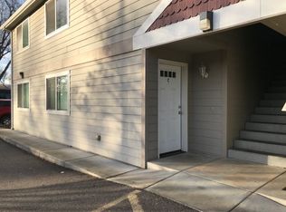 818 Summit Ave #C, Medford, OR 97501