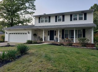2866 W Wallings Rd, Broadview Heights, OH 44147