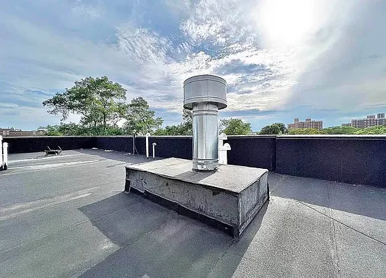 Rented by Reavis | media 17