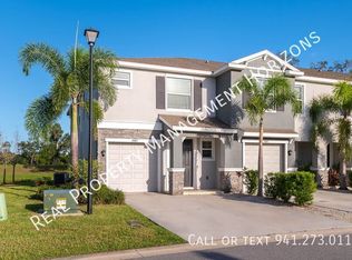 2483 Midnight Pearl Dr, Sarasota, FL 34240